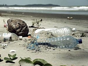 rifiuti_spiaggia--400x300