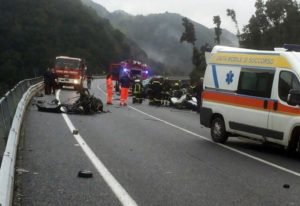 La foto dellincidente stradale nel quale sono morte sei pers