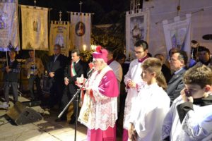 cantafora_messaggio_piazza