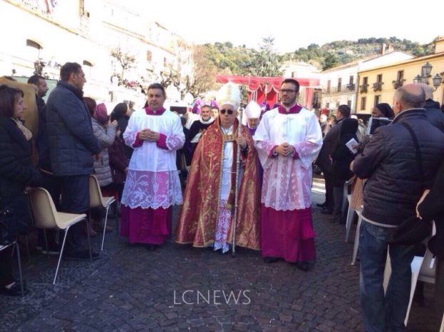 apetrura_porta_santa_lamezia_terme_2015_03