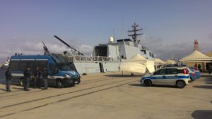 Migranti nel porto di Reggio Calabria