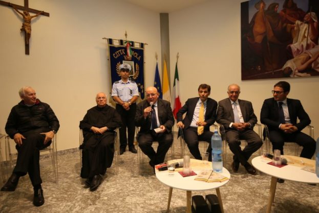 borsa del turismo religioso a paola  - 12